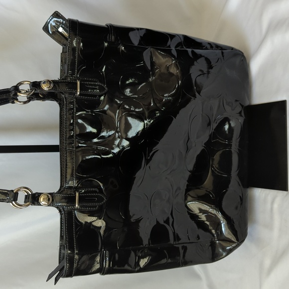 Patent Leather Matching Coach Tote and Wallet Set - Picture 3 of 16
